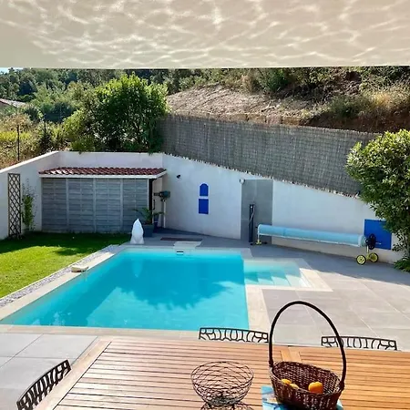 Luxueuse & Calme Avec Piscine Villa
