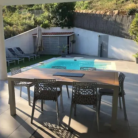 Luxueuse & Calme Avec Piscine Vila *
